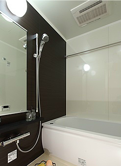 バス・シャワールーム