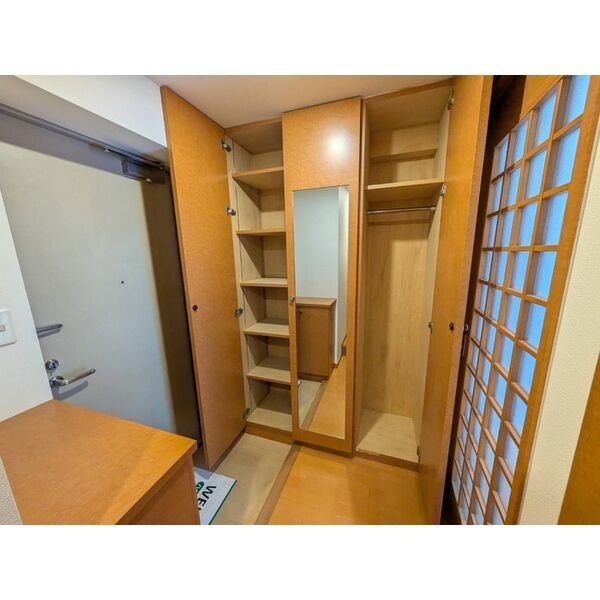 東山ビレッジの玄関写真