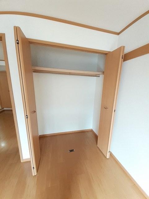 セキュリティ　収納