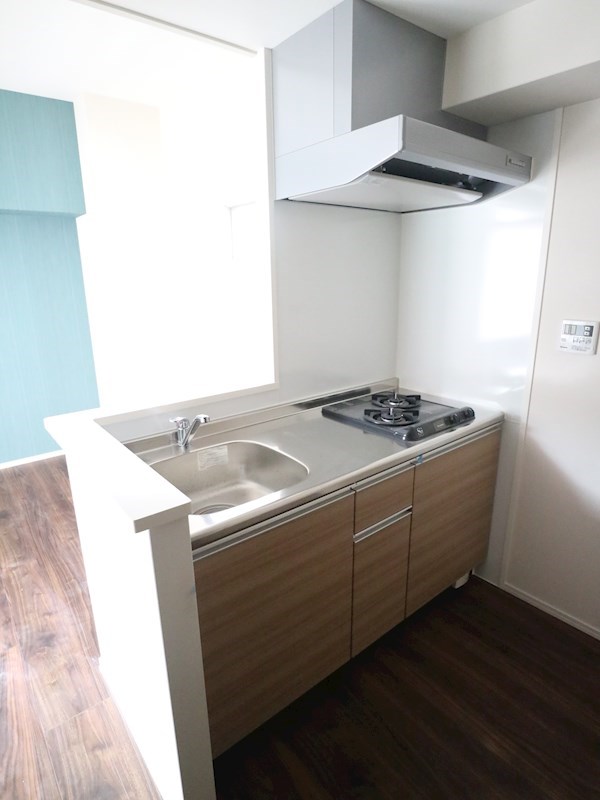 キッチン　※別間取り参考写真