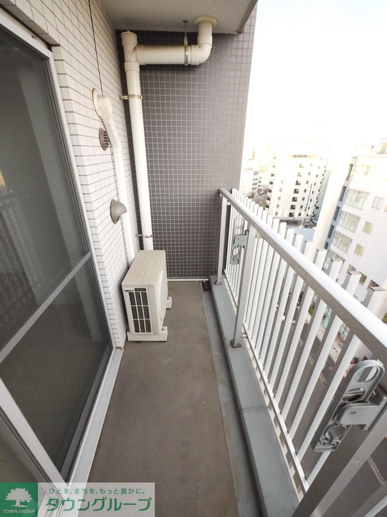 バルコニー　同物件別部屋写真