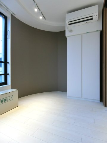 省エネ性能ラベル　個人の部屋や寝室として使える洋室です