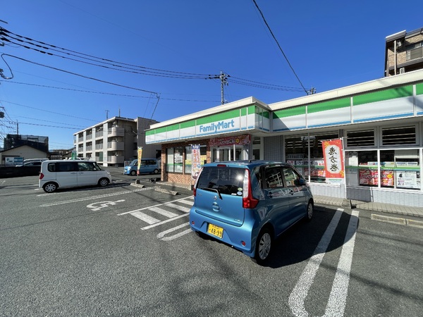 ルイールの周辺写真