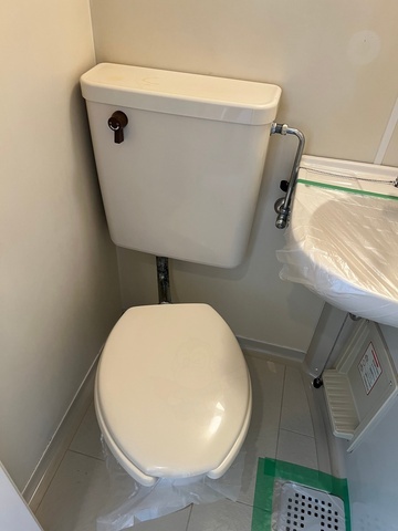 ウエストリバーのトイレ写真