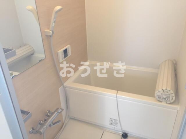 バス・シャワールーム　?