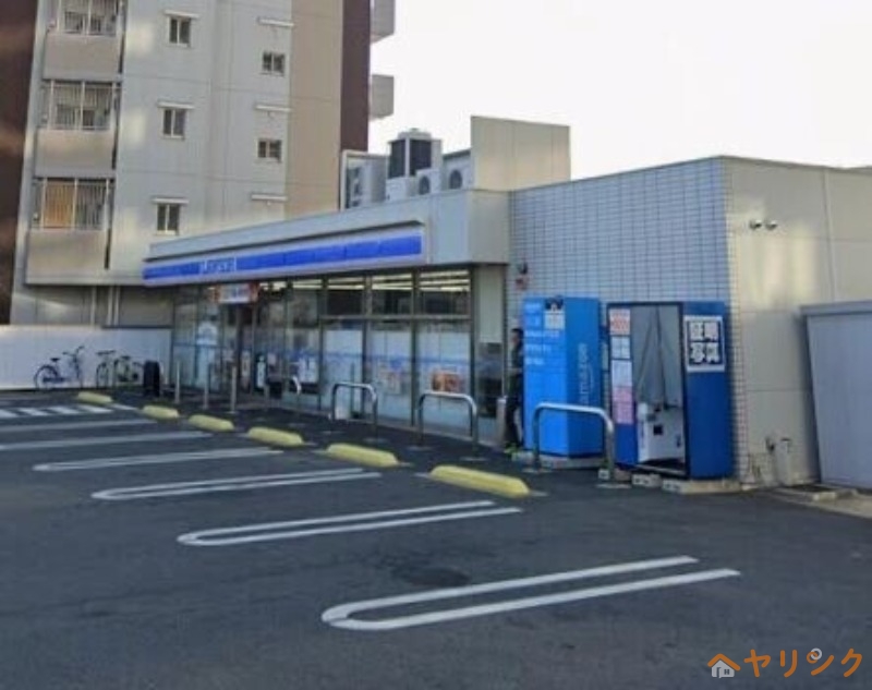 コンビニ　ローソン守山ひょうたん山店（コンビニ）まで303m