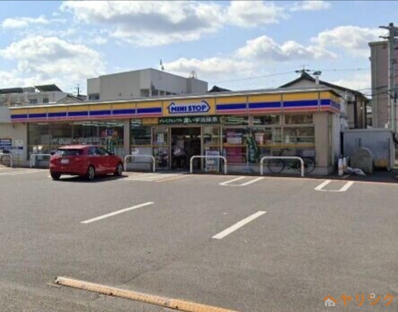コンビニ　ミニストップ名古屋廿軒家店（コンビニ）まで654m