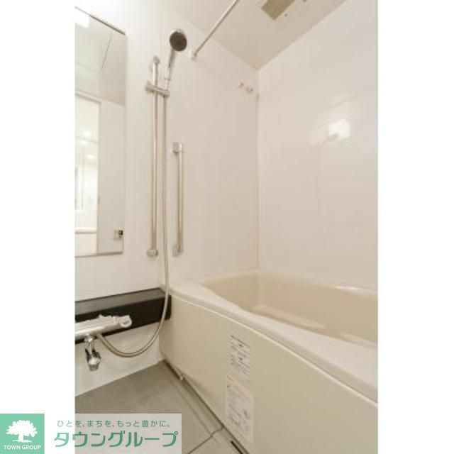 バス・シャワールーム　※写真は同タイプ住戸です。