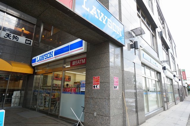コンビニ　ローソン北朝霞駅前店（コンビニ）まで190m