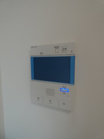 セキュリティ　来訪者が確認できて安心の「TVモニターホン」
