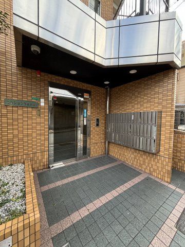 マンションスムスの外観写真