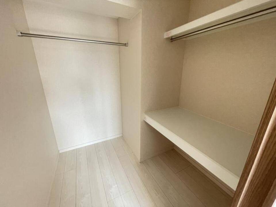 収納　ウォークインクローゼット