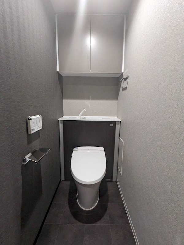 プレサンス ロジェ 名古屋駅NORTH FRONTのトイレ写真