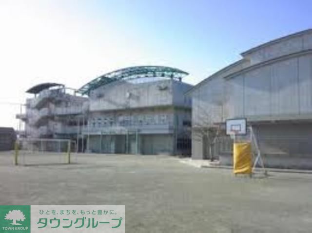 小学校　世田谷区立八幡山小学校（小学校）まで553m