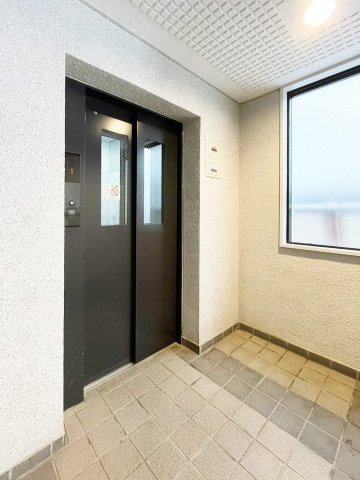 神戸多聞マンションの外観写真