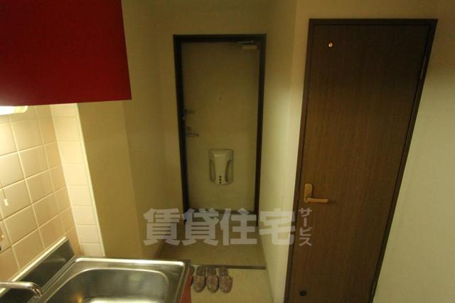 ノールプレール新町の玄関写真