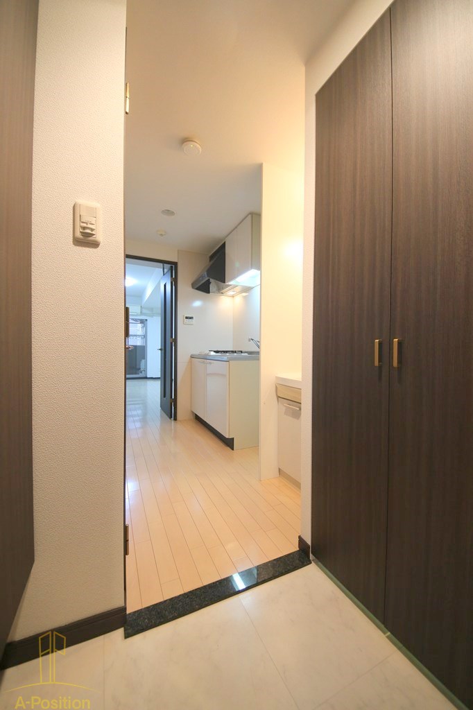 玄関　ディナスティ松屋町II