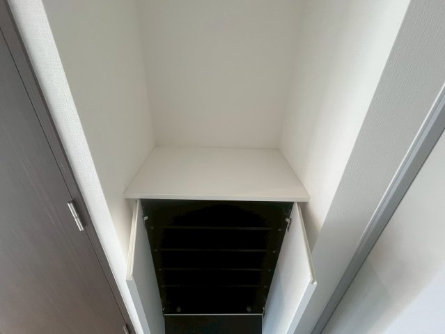 エグゼ難波南VIの内装写真