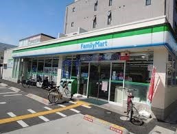 コンビニ　ファミリーマート赤川三丁目店（コンビニ）まで397m