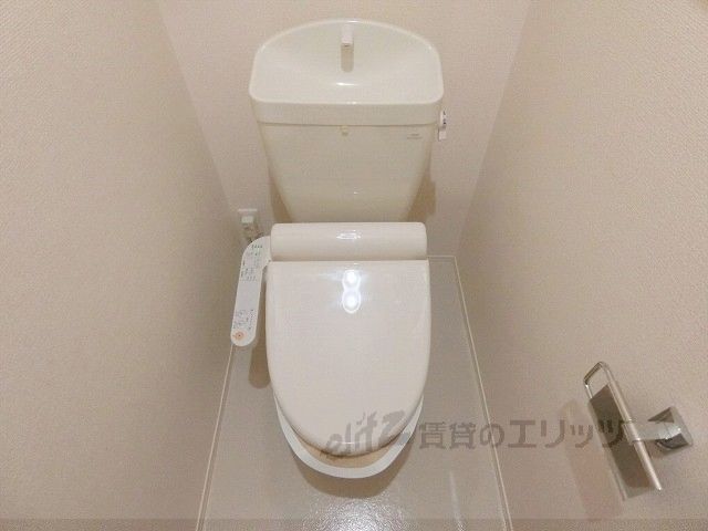 シャルム総持寺のトイレ写真
