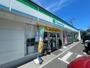 コンビニ　ファミリーマート 八幡本城東店（コンビニ）まで944m