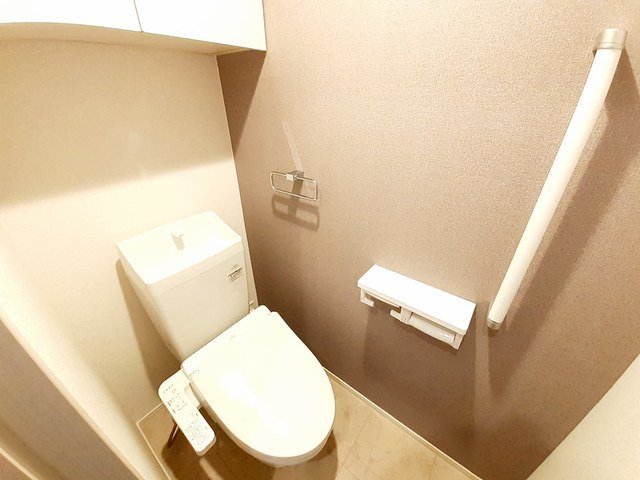 アルモニー ヴィラージュのトイレ写真
