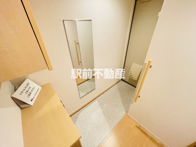 ラフィーネメゾン本町公園の玄関写真