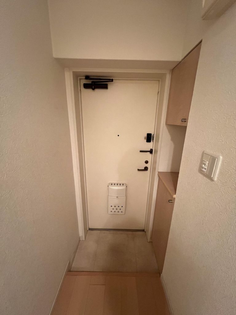 玄関　洗面