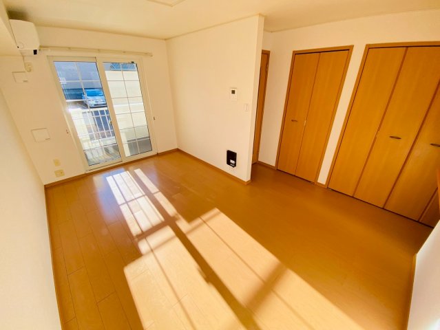 ＪＲ総武本線 都賀駅 徒歩19分 2階建 築19年の居間写真