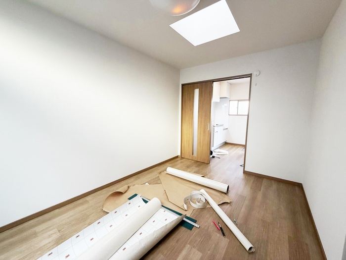 プランドール小日向1の居間写真