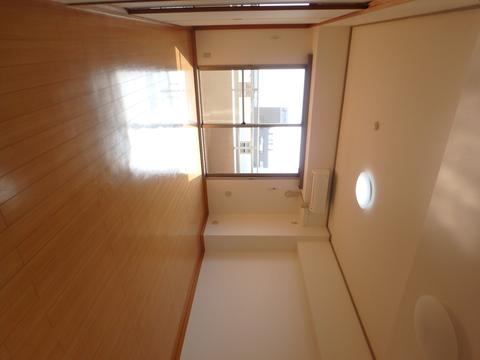 ＪＲ仙石線 陸前高砂駅 徒歩6分 10階建 築32年の居間写真
