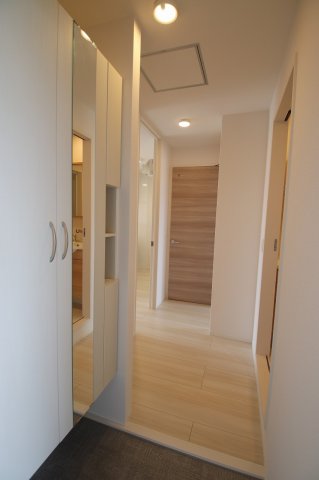 玄関　シンプルで使いやすい玄関です
