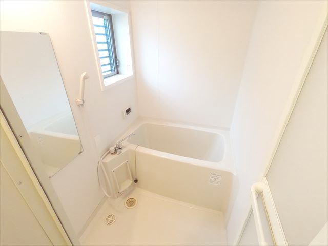 バス・シャワールーム　浴室