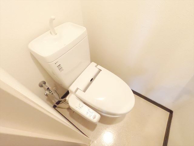 トイレ　トイレ