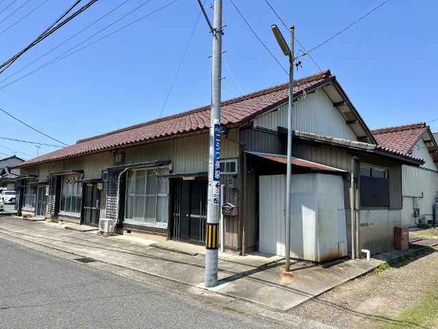 富士裏アパート平田の建物外観