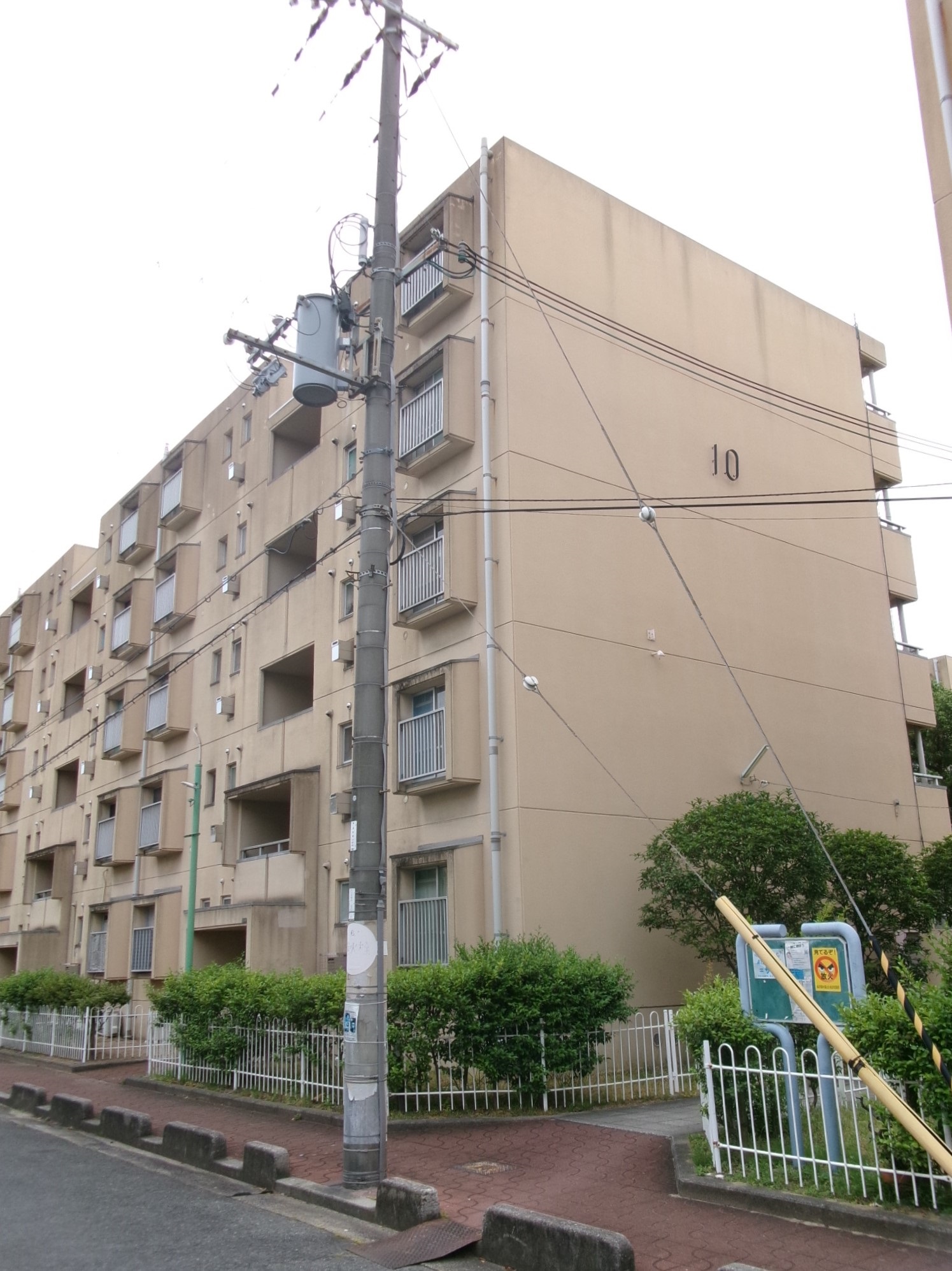 建物外観