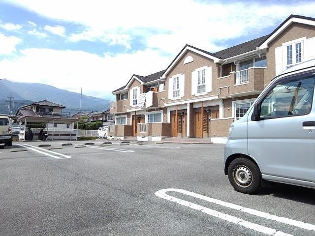 駐車場　駐車スペースもあります