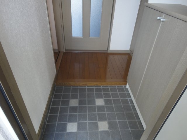 玄関　玄関（イメージ）