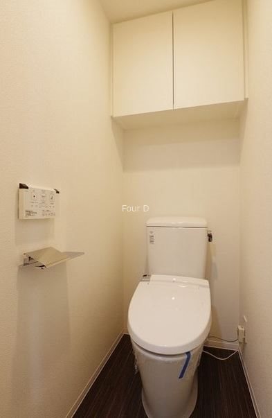 トイレ　内見予約受付中、お気軽にお問い合わせください。【0037-6