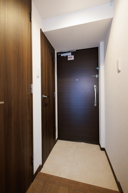 玄関　※写真は同タイプ住戸です。