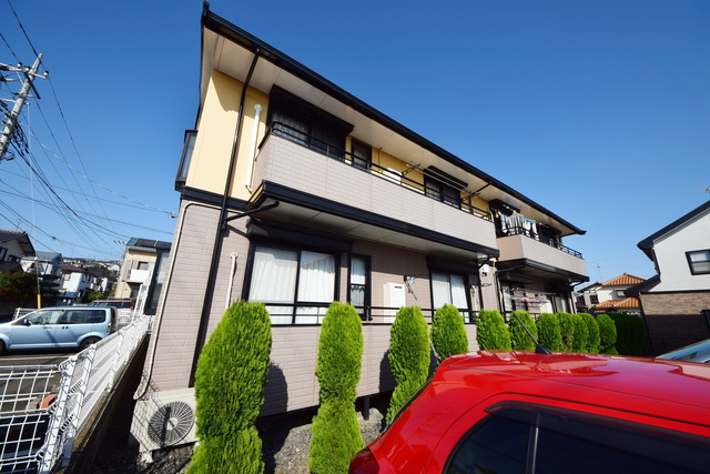 建物外観　～青い空っ日当たりサンサンっ～