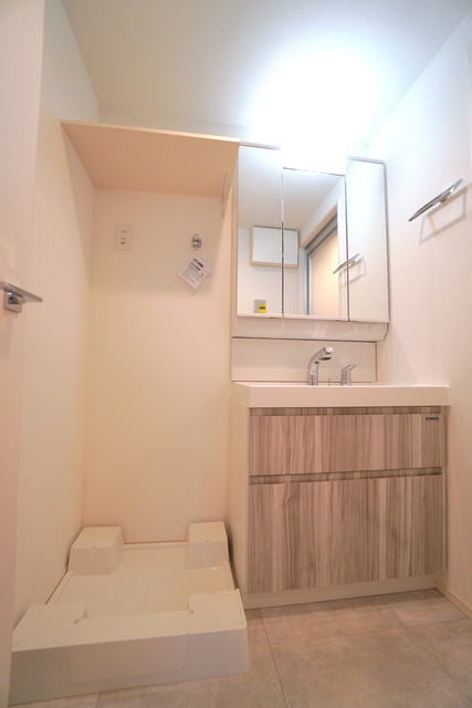 洗面設備　※写真は同タイプ住戸です。