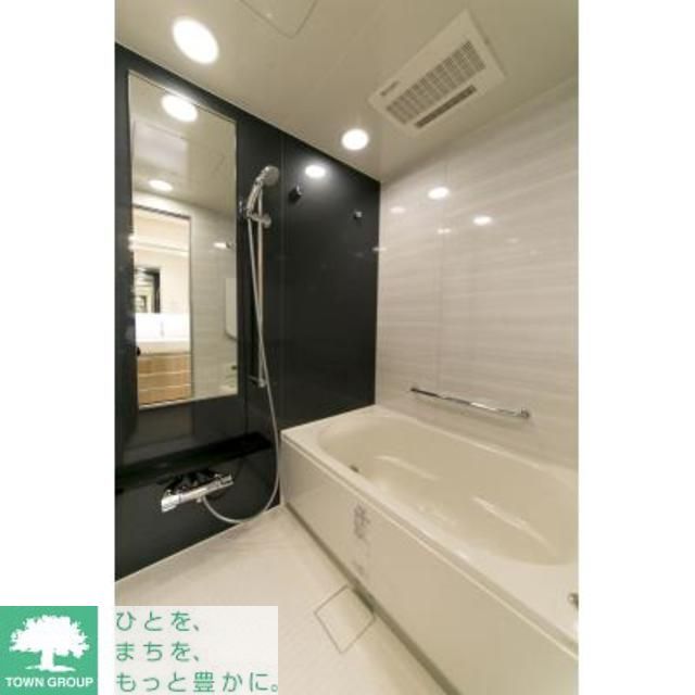 バス・シャワールーム　※写真は同タイプ住戸です。