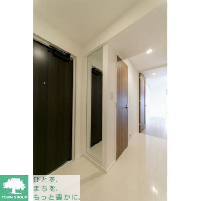 玄関　※写真は同タイプ住戸です。