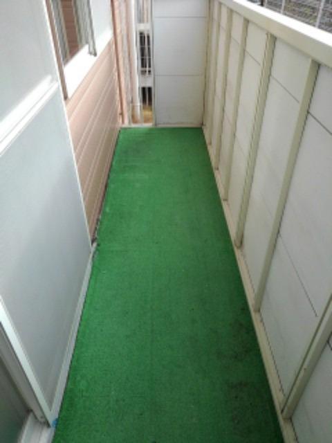 バルコニー　日当たり良好な南西向きバルコニー♪