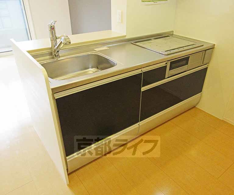 キッチン　作業しやすいシステムキッチン