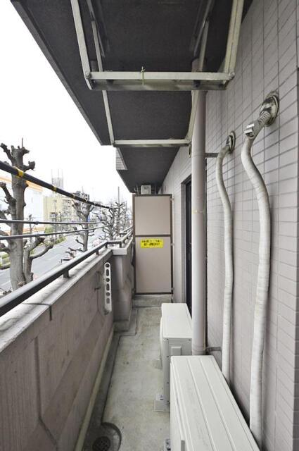 バルコニー　その他　設備