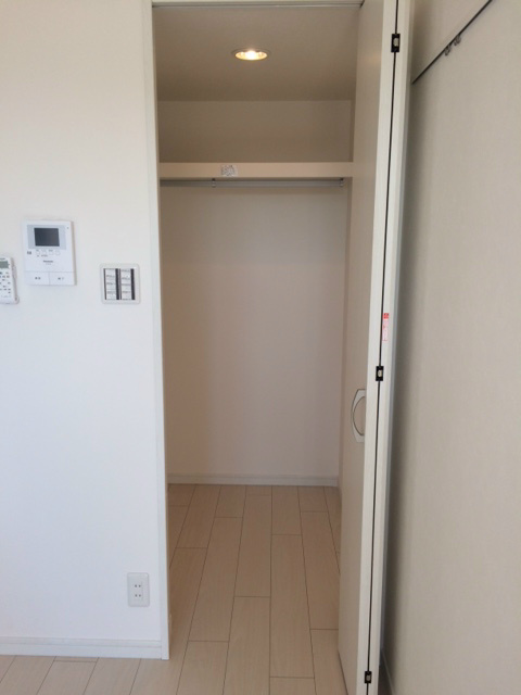 収納　ウォークインクローゼット