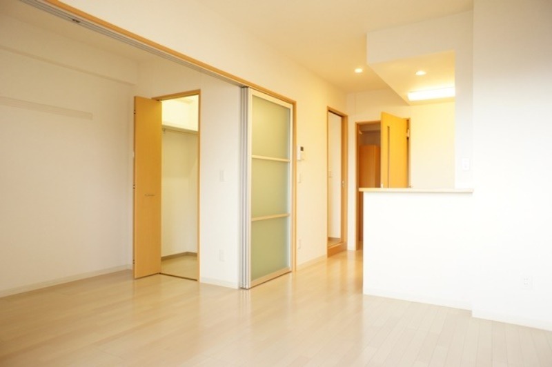 居室・リビング　図面と現状に相違がある場合には現状を優先