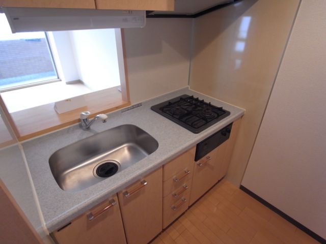 キッチン　キッチンも満足する大きさ！